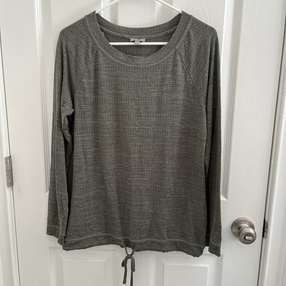 T by Talbots Top Women's Size Medium Pointelle Gray Raglan Pullover Drawstring M